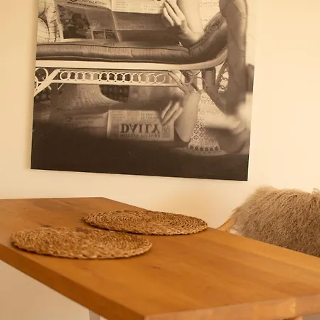 Ahroom